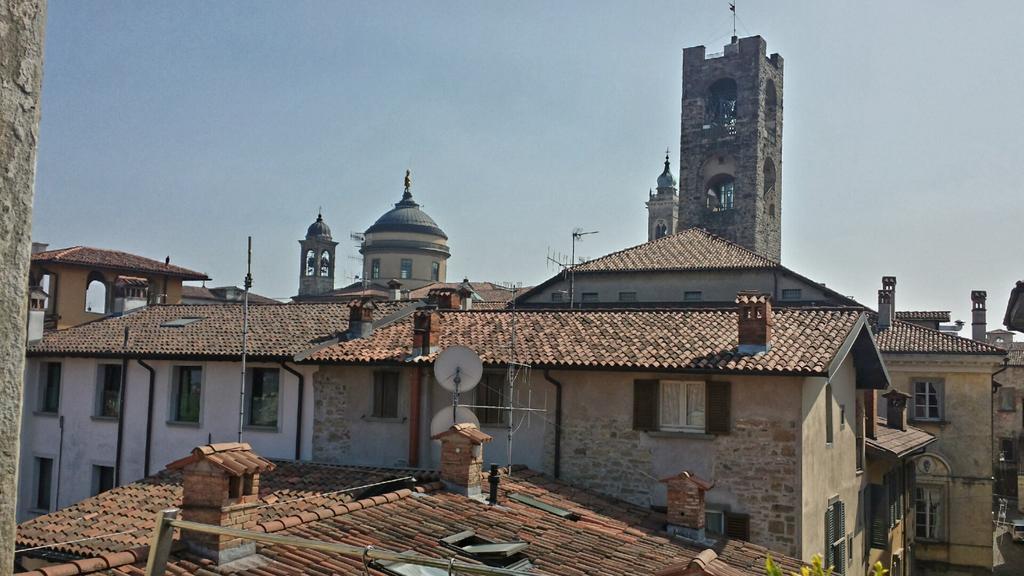 B&B La Torretta Di Via Tassis Бергамо Экстерьер фото