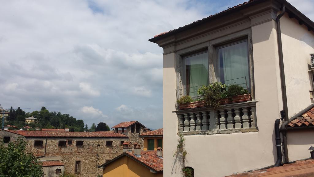 B&B La Torretta Di Via Tassis Бергамо Номер фото